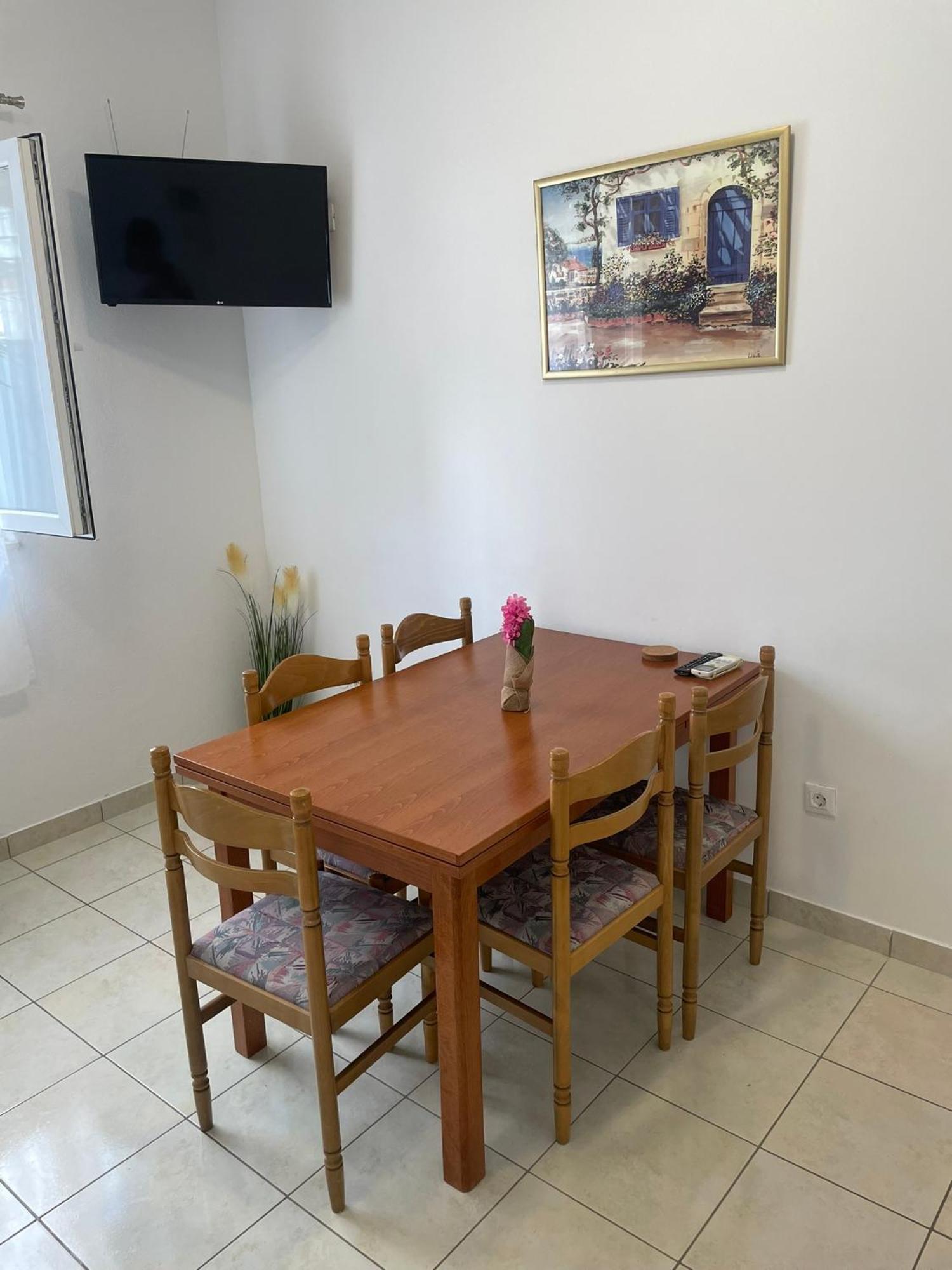 Niko Appartement *